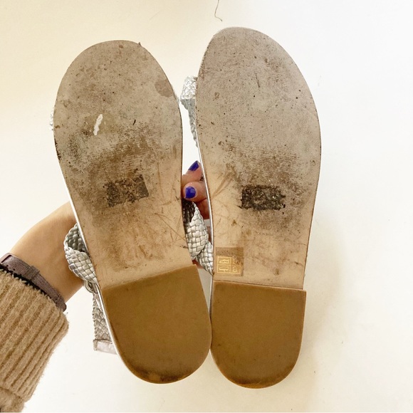 Stuart Weitzman Teodora Silver Braided Leather Womens Sandals - Picture 8 of 8